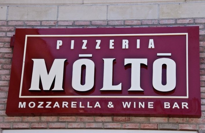 Pizzeria Molto